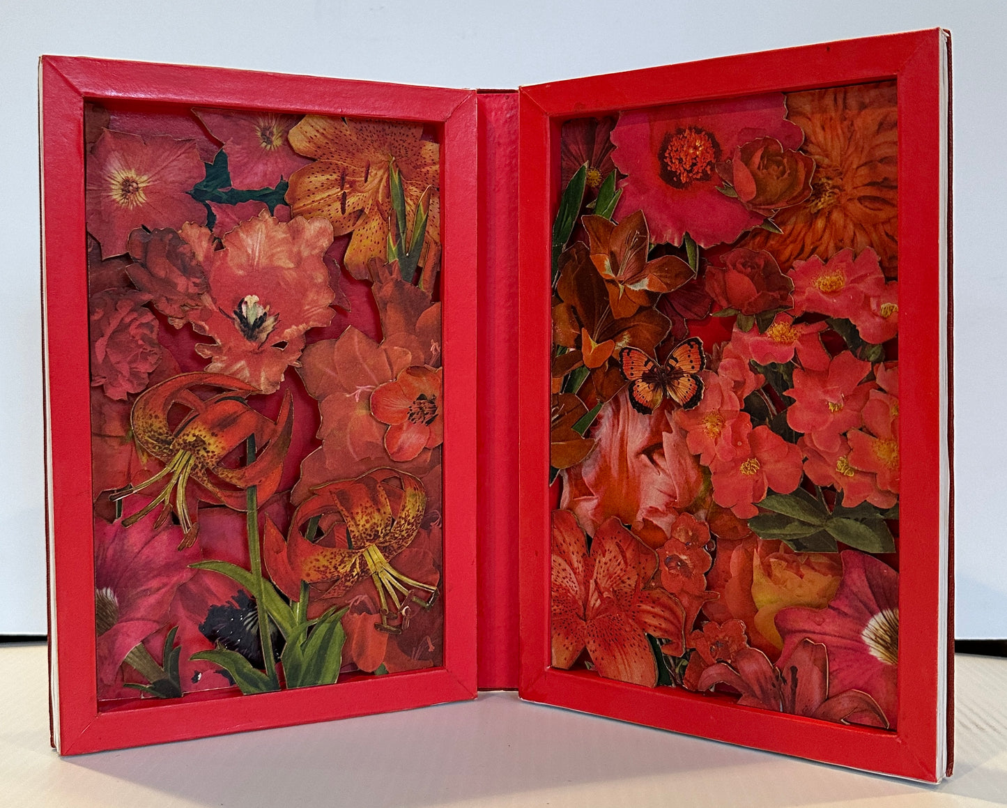 ALTERED BOOKS GARDEN BULBS