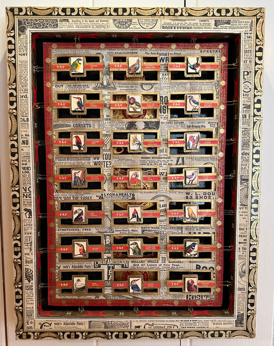 MEDIUM TAF BIRDS No. 2 CIGAR BOX