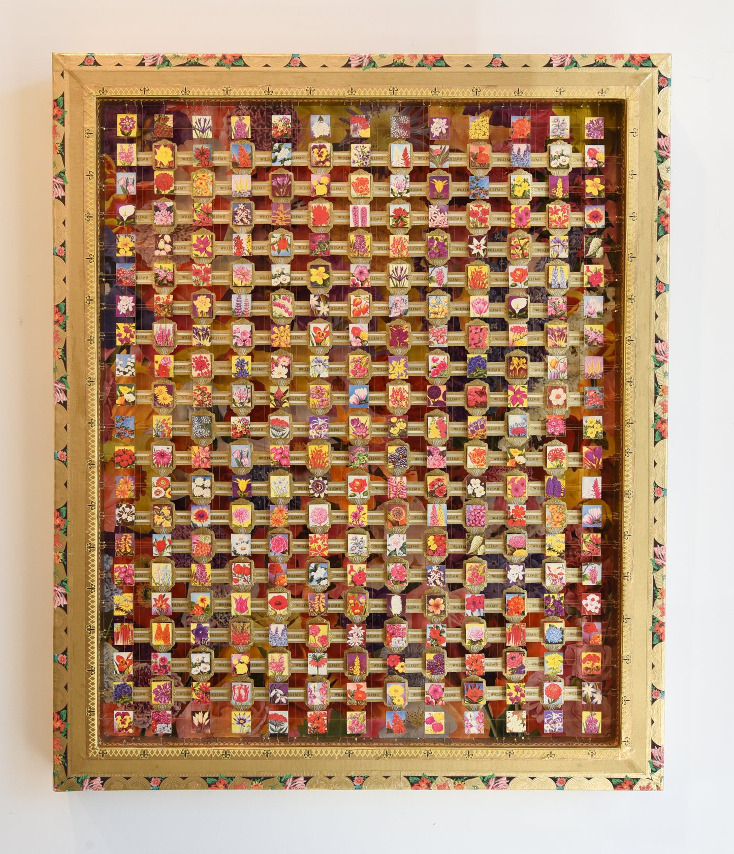 LARGE WILLEM FLOWER CIGAR BAND COLLECTION